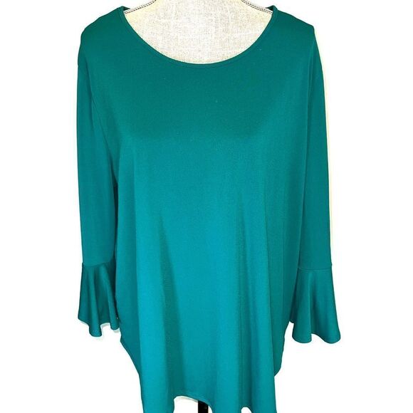 NWT Green Envelope Las Angeles Bell Sleeve Top 2X - Picture 1 of 5